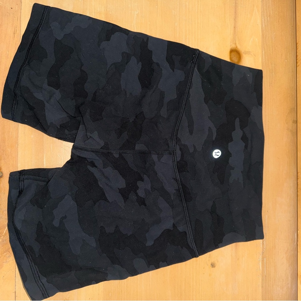 LuluLemon Align Biker Shorts - Camo